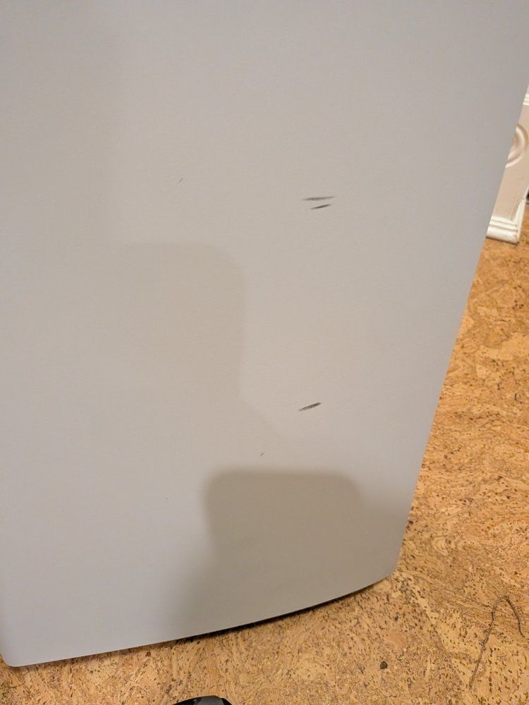 Main image 4