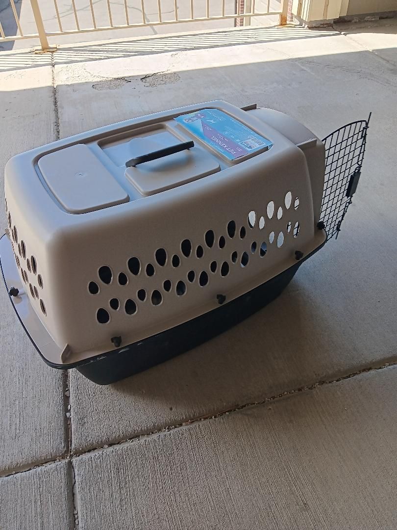 Pet Kennel