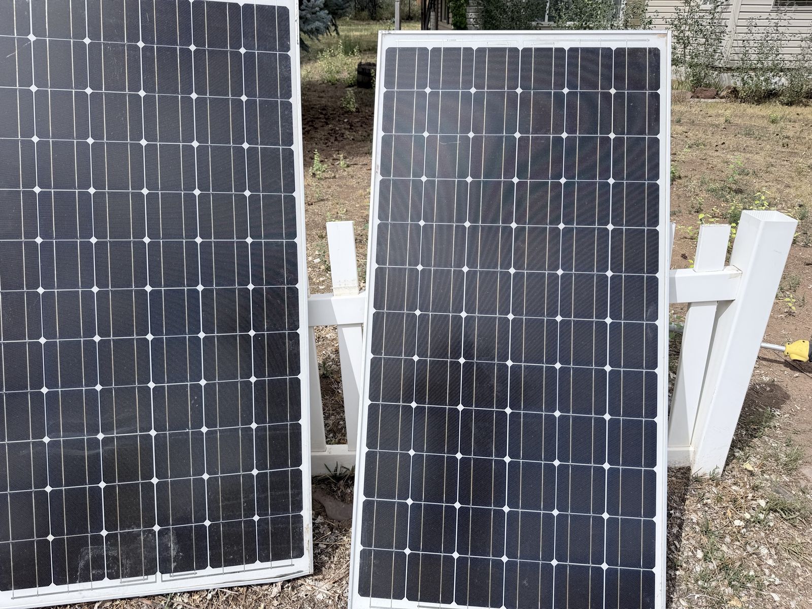 7 Shell PowerMax Ultra 165-PC Solar Panels - 165W Photovoltaic Panels