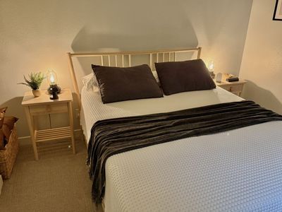 Queen Bed Birch Wood Bedroom Set