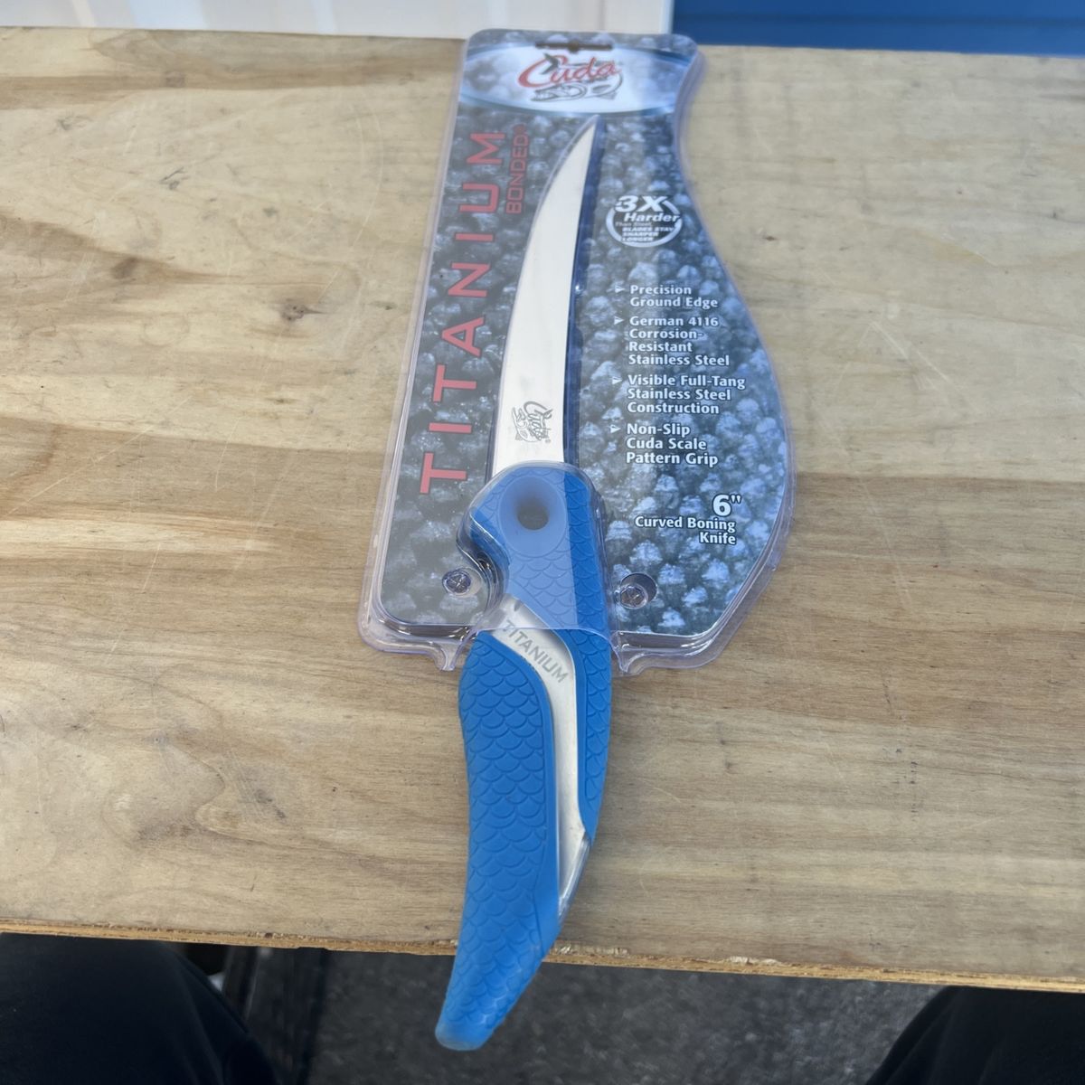 Camillus Cuda Curved Boning Knife 6"