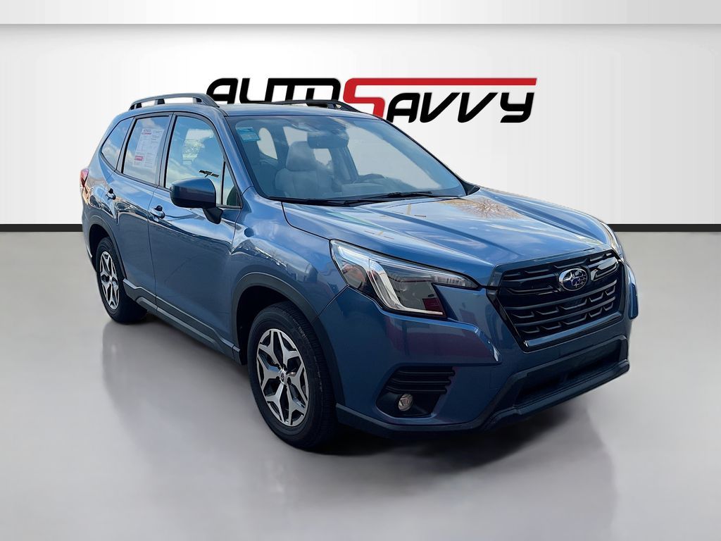 2023 Subaru Forester Premium