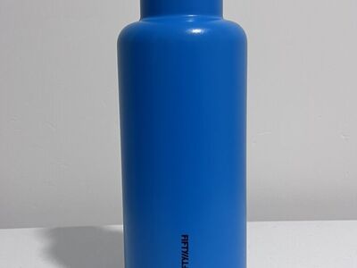Blue Metal Water Bottle (32oz)