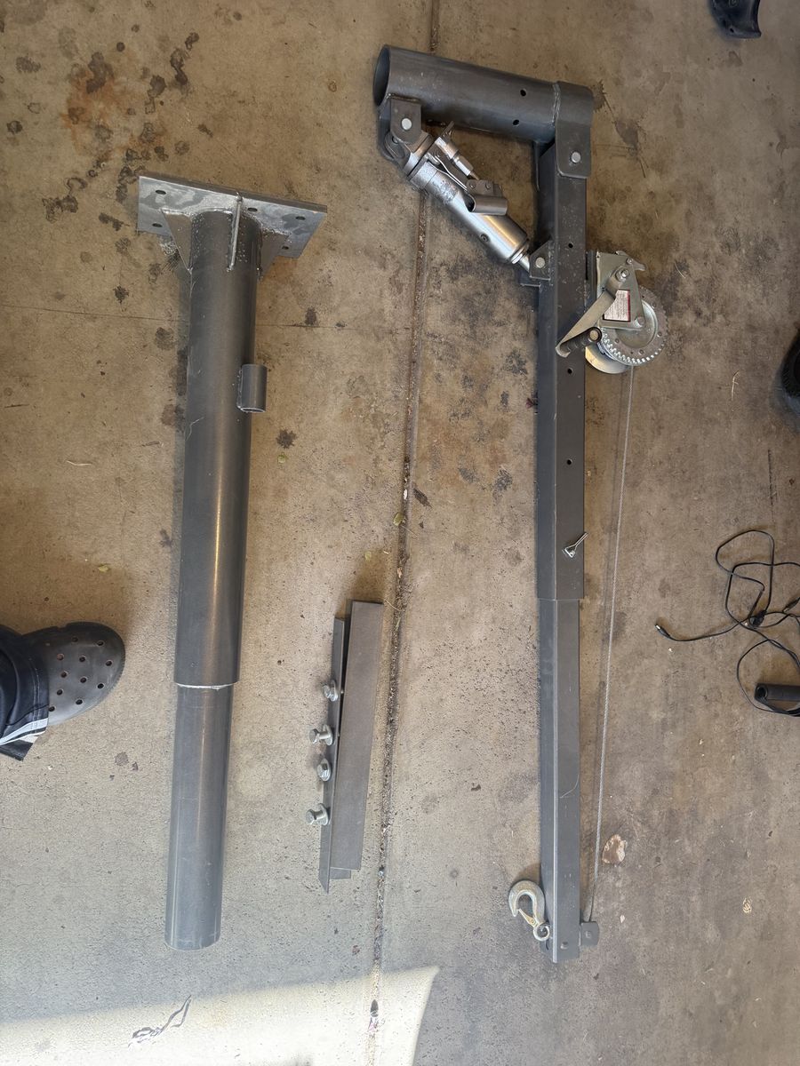 Heavy Duty Steel Davit Crane with Winch and Mounting Base