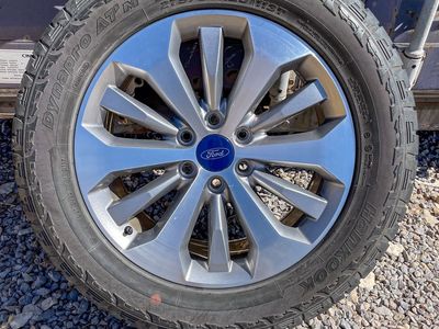 Ford F-150 20" Wheels and Tires 275/55 R20 113T
