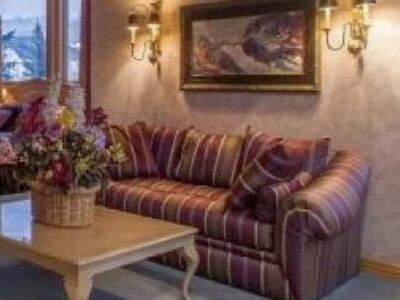 Bernhardt High End Couch with pillows