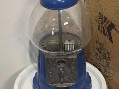 Bubble Gum Machine