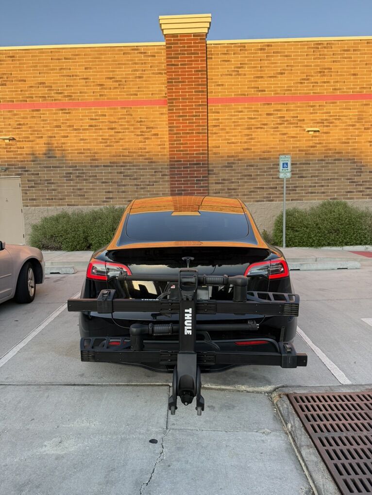 Thule T2 Pro XTR 1.25 With 2 Inch Adapter