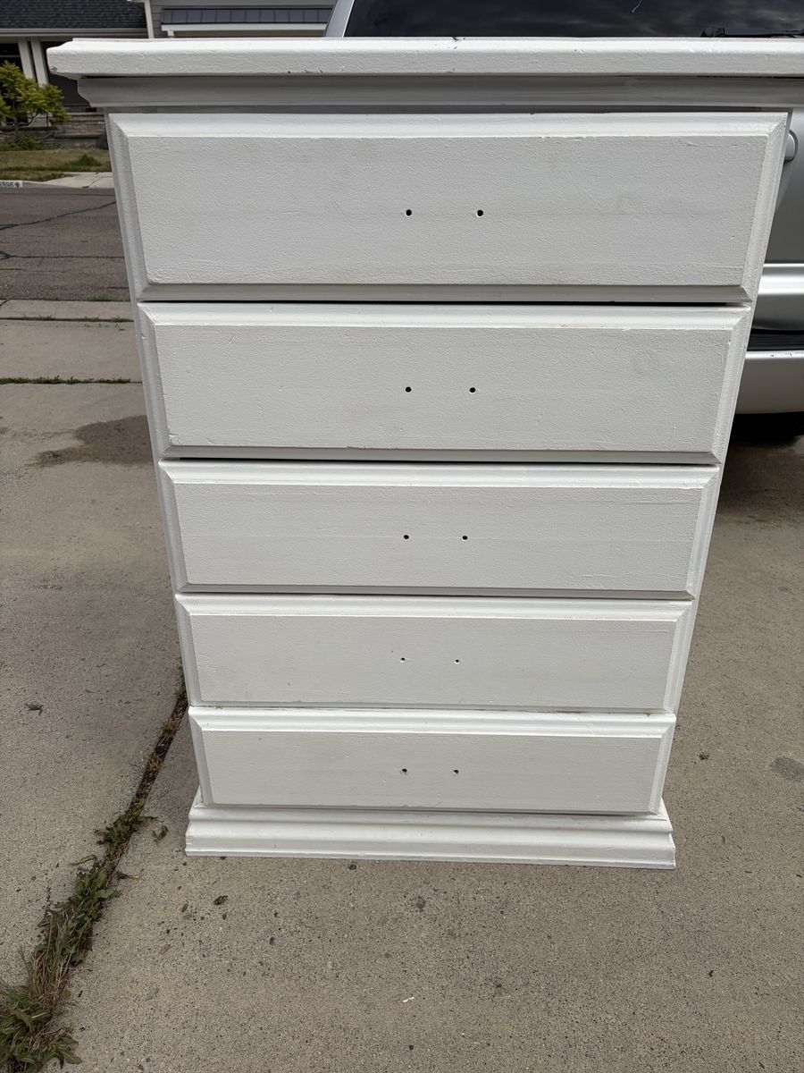 White Deseret Industries dresser