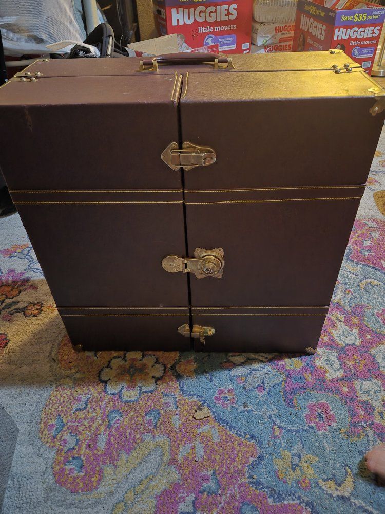 Vintage Wooden Doll Trunk Wardrobe Playset with Dolls, Bed, and Accessories