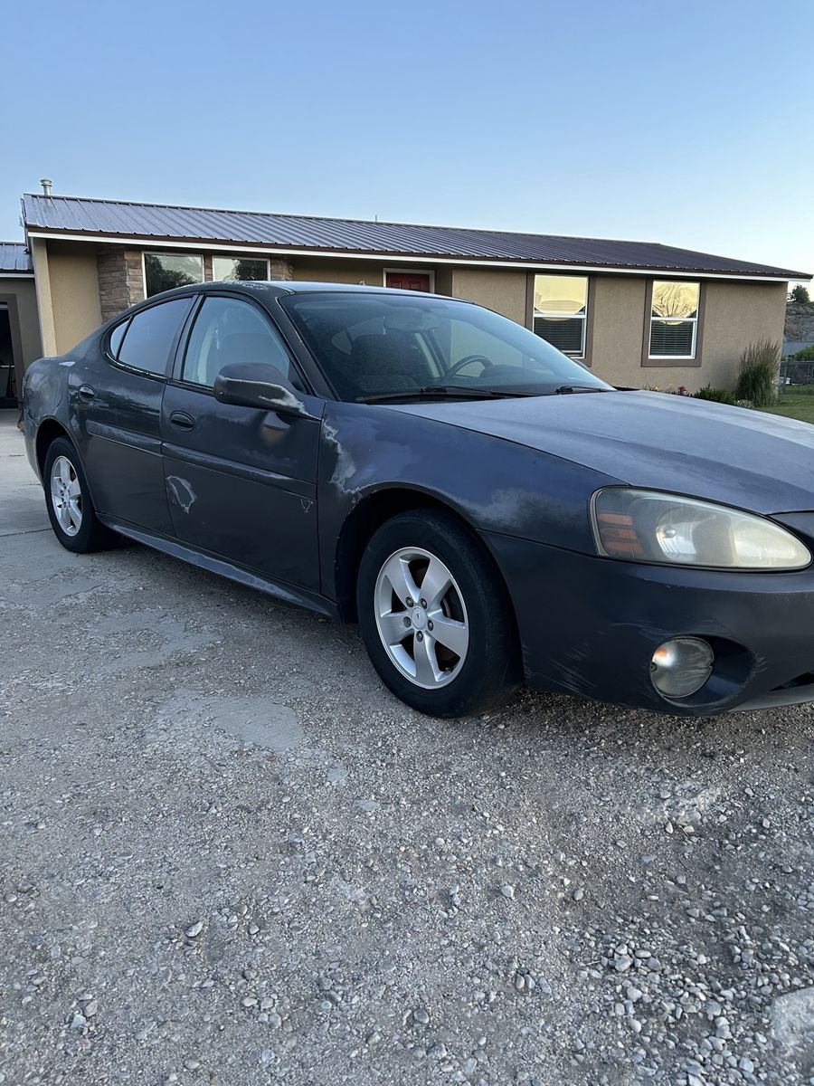 2008 Pontiac Grand Prix Base