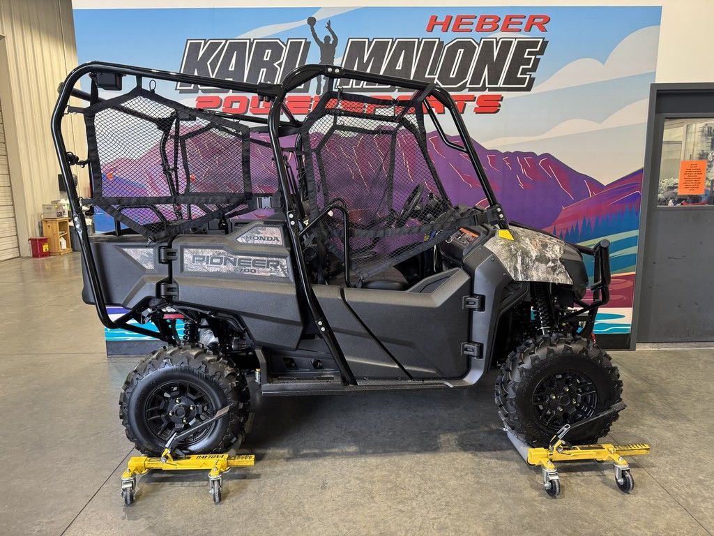 2026 Honda Pioneer 700-4 Forest TrueTimber Atera C