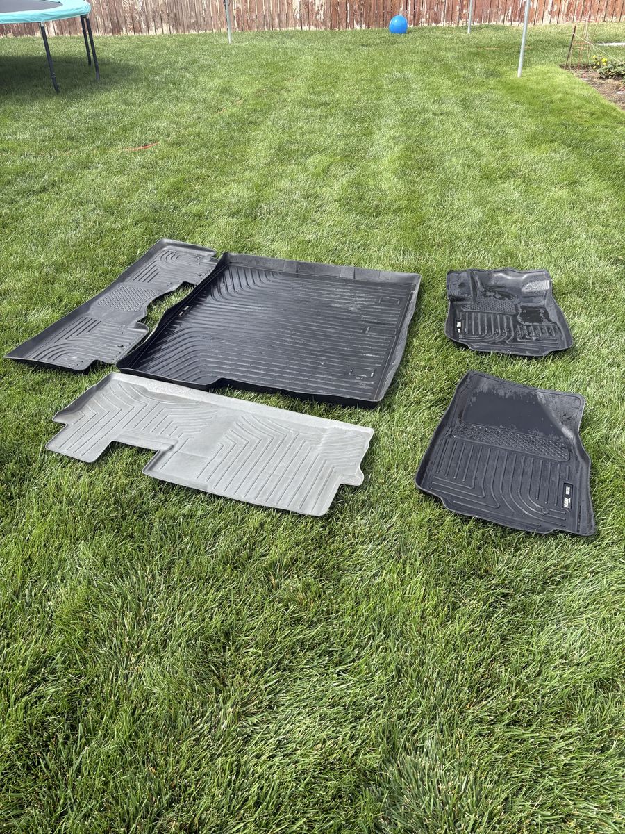 2009-2015 honda pilot husky liner mats