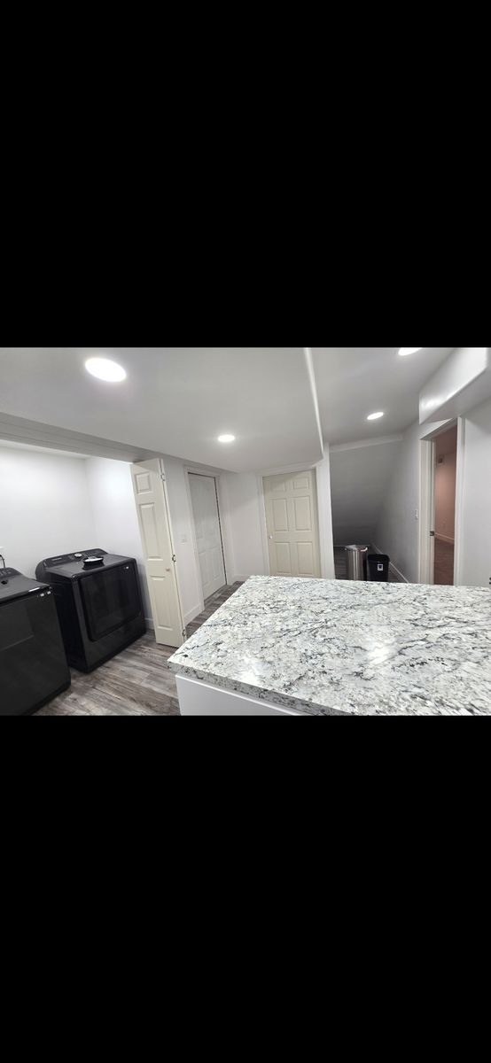 Main image 11