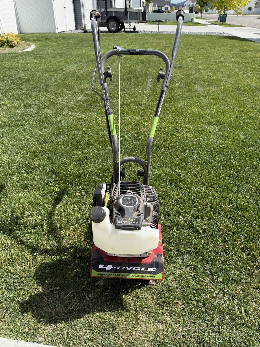 Earthquake MC440 4-Cycle Mini Cultivator / Tiller for Garden and Yard Work