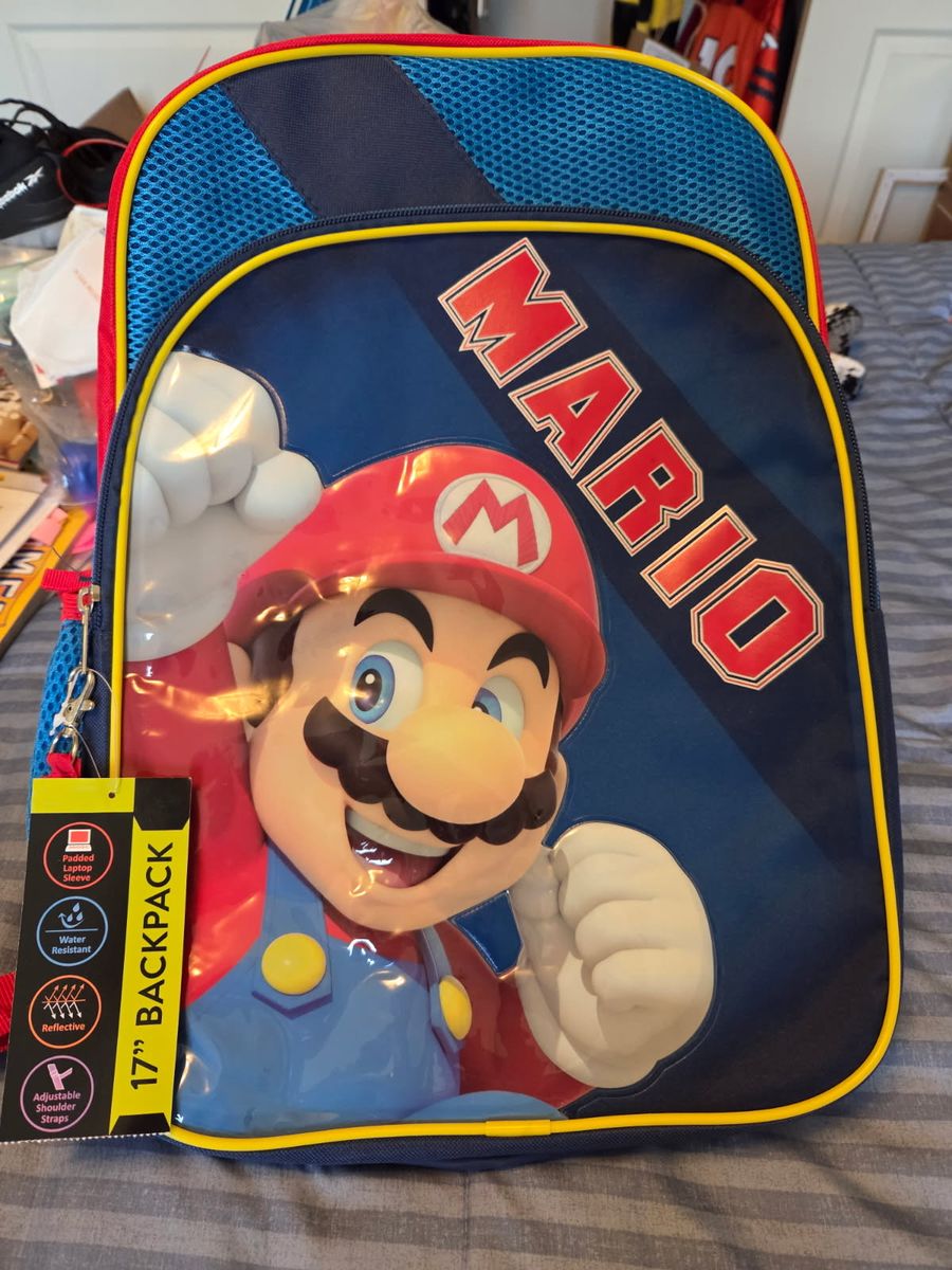 Super Mario Bros. 17" Kids Backpack - Water Resistant