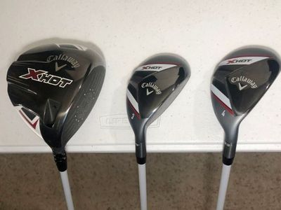 Callaway X Hot RH Golf Club Set with Iron Set 5, 6, 7, 8, 9 PW, AW + Wood Set w/Covers 9.5 Driver, 3 Wood & 4 Wood w/Tool