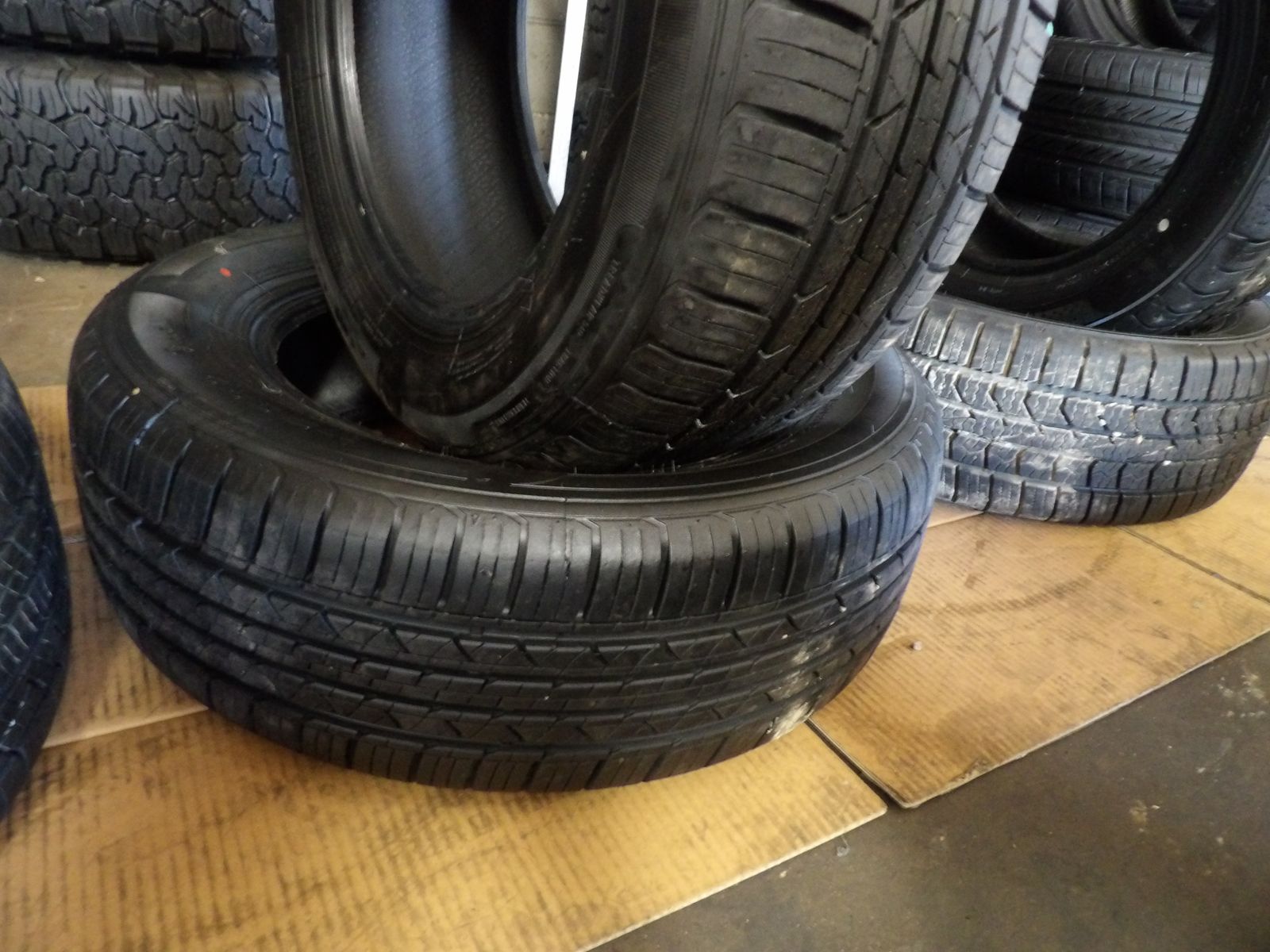 215/60R16 MILESTAR MS936 SPORT A/S PAIR OF TWO USED TIRES