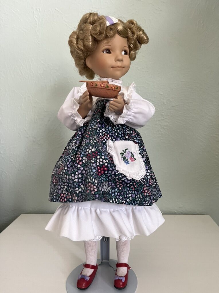 Porcelain Goldilocks Doll