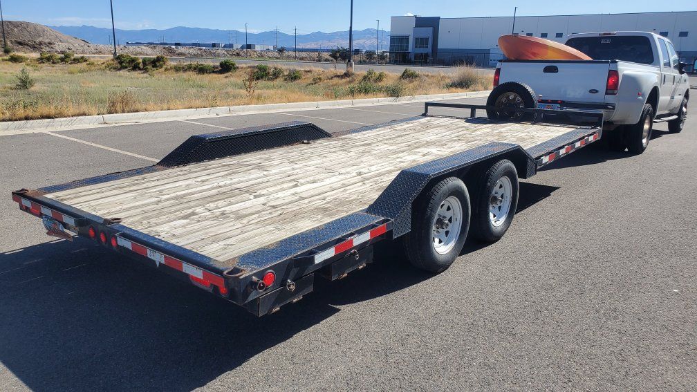 2013 PJ B5 18' 7,000 lb car hauler/Buggy Trailer