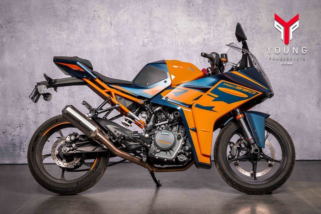2023 KTM RC 390