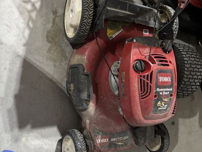 Toro Recycler 6.5 HP Gas Walk-Behind Lawn Mower - Guaranteed to Start