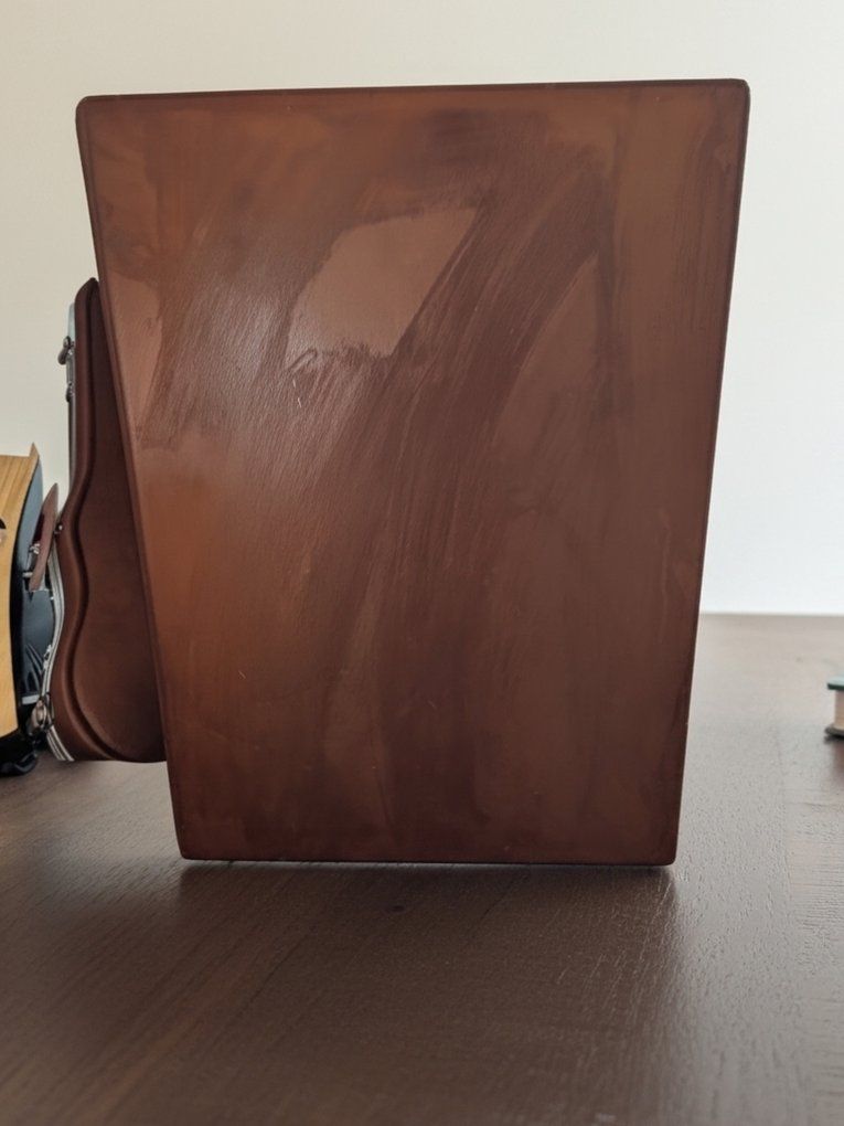Main image 4
