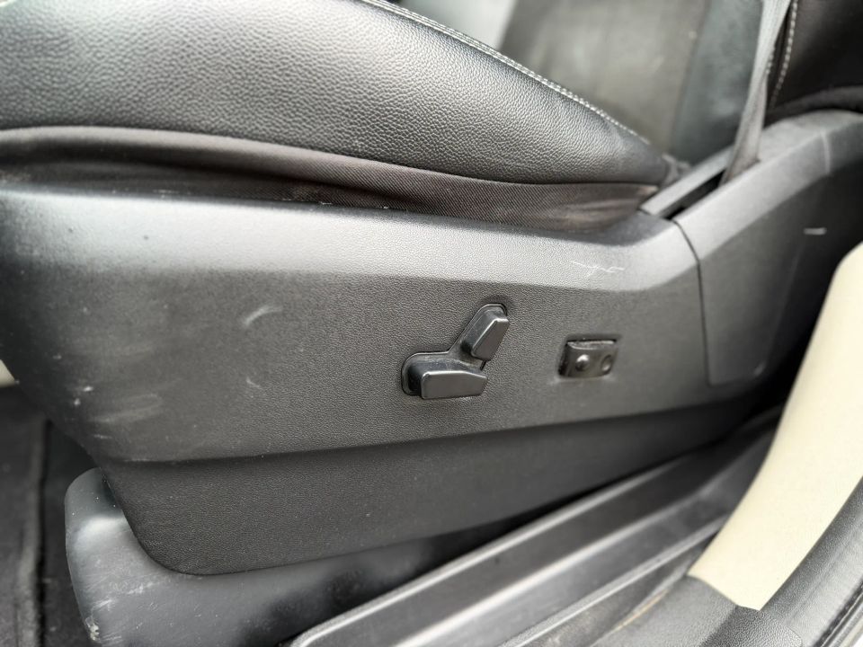 Main image 38