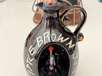 APEX “Little Brown Jug” Musical Decanter