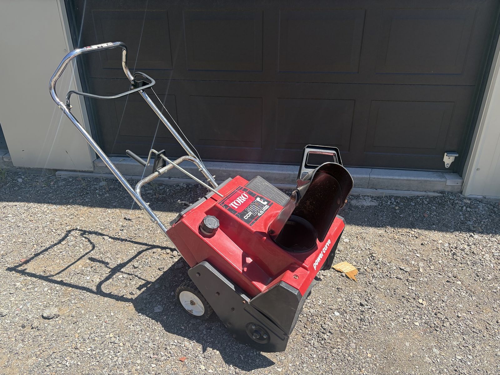 Toro Power Curve CCR 2000 2-Cycle Single Stage Snow Blower - Works Great!