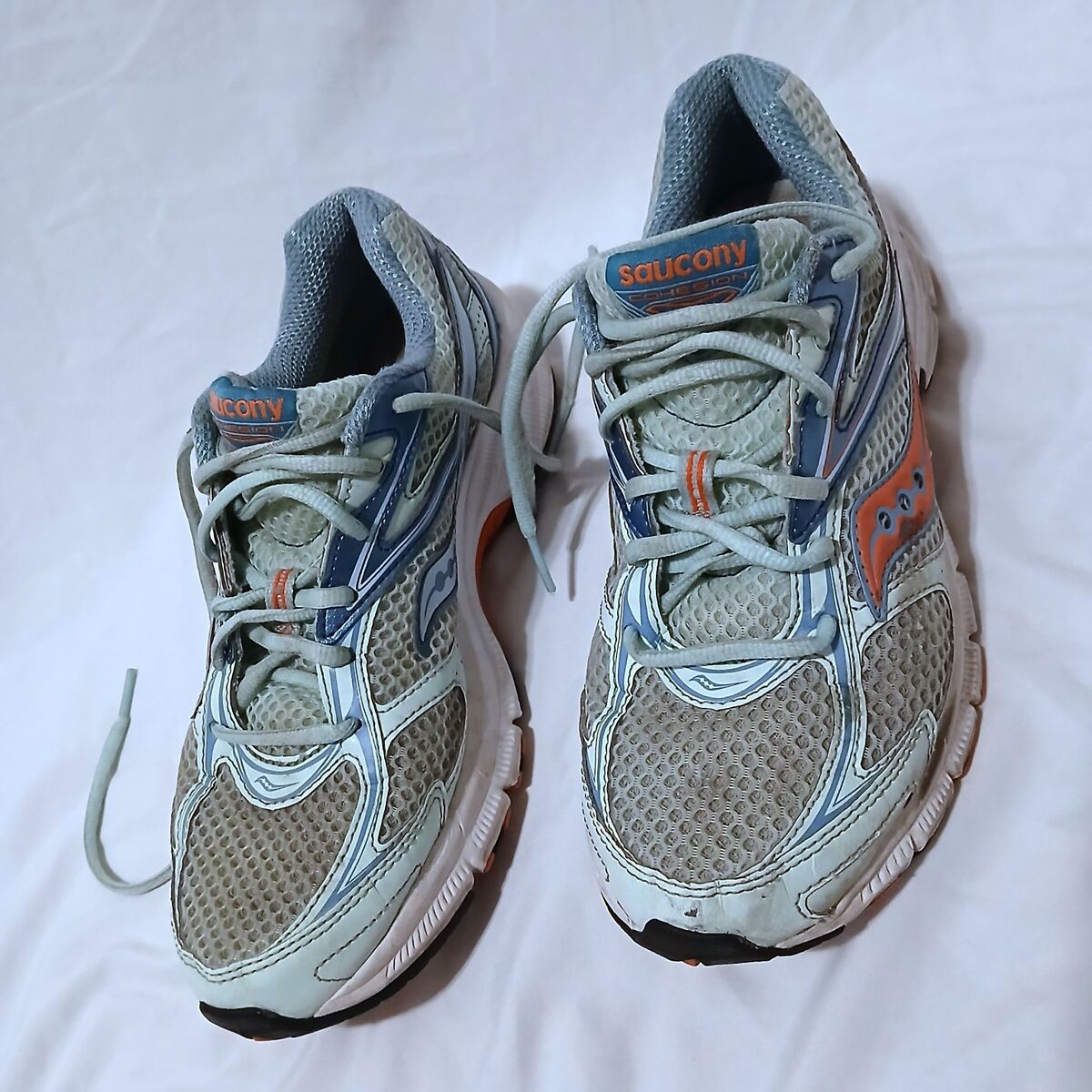Womens Size 9 Running Walking Shoes