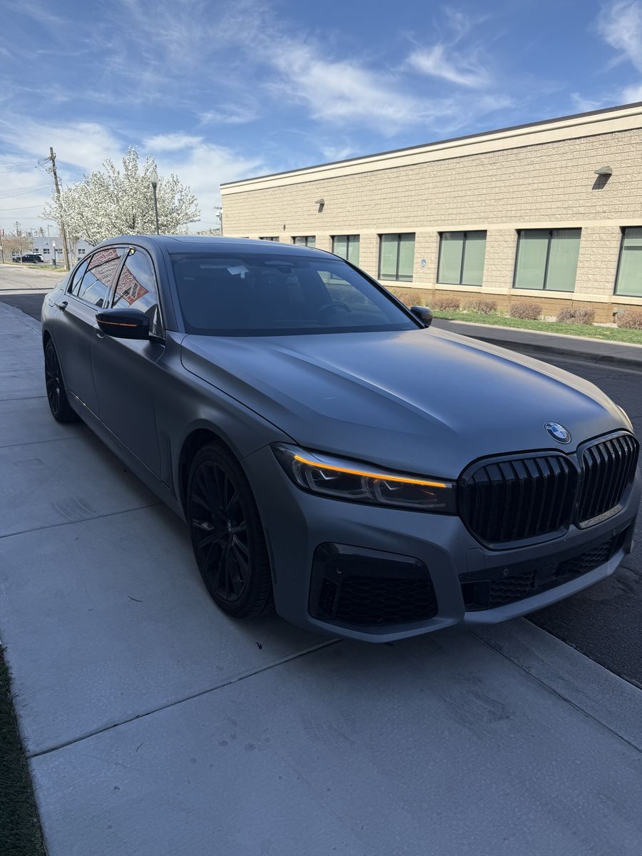 2022 BMW 7 Series 750i xDrive