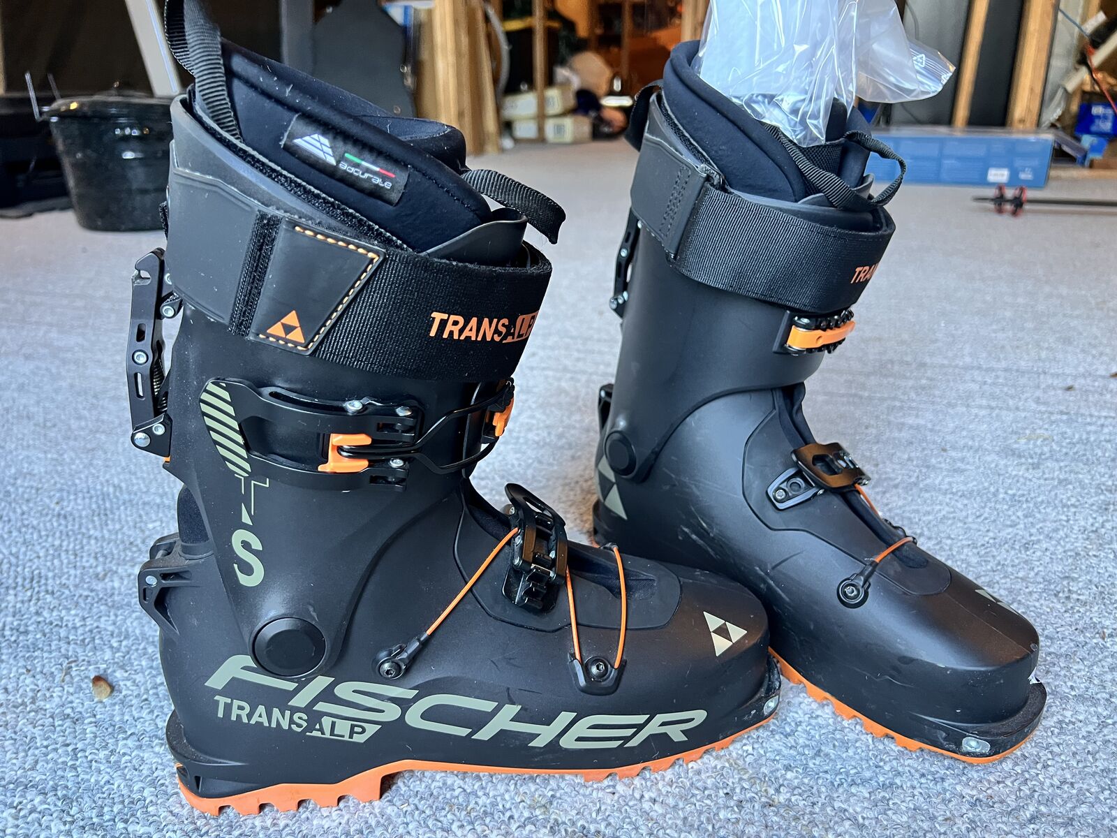 Fischer TransALP TS Alpine Ski Boots Like New used 1 time