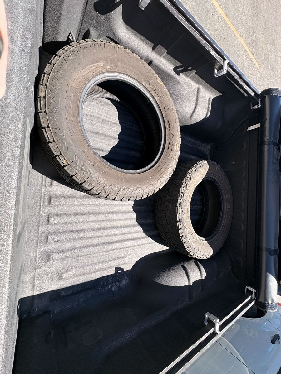 2 Big O Bigfoot AT II Tires - 265 65 R18
