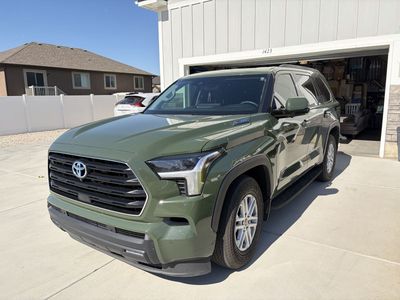 2023 Toyota Sequoia SR5