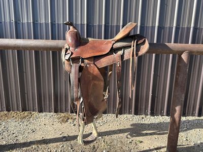 16" Saddle