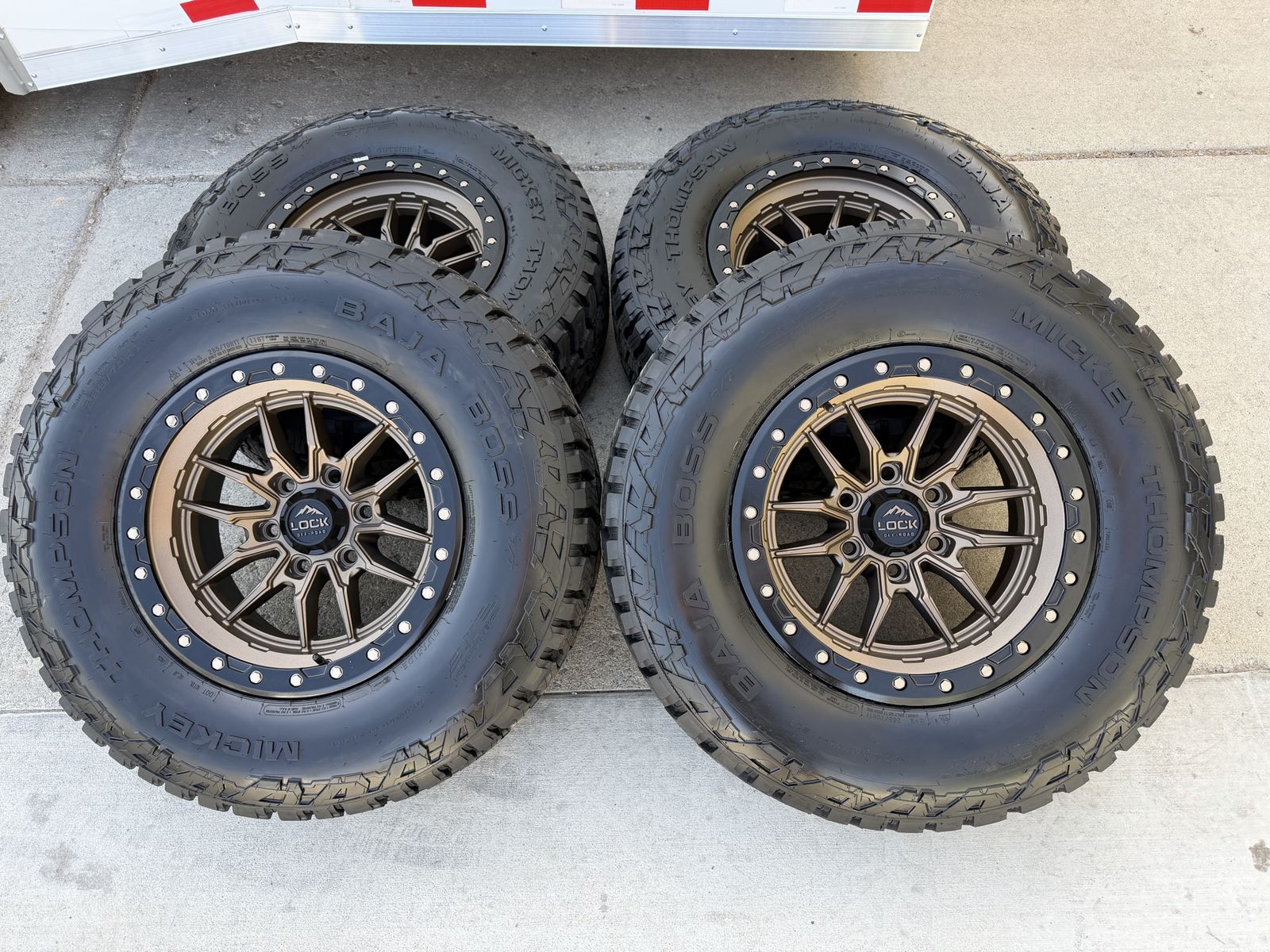 New 285/70r17 AT Bronze Lock 6x5.5 Chevy Tacoma GM