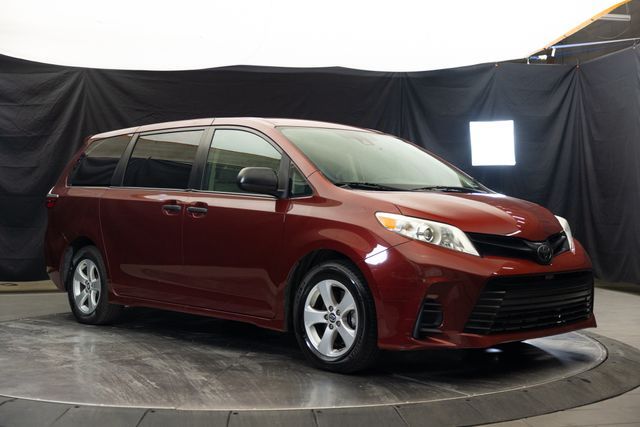 2020 Toyota Sienna L 7-Passenger