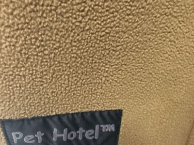 Pet Hotel Tan Fleece Covered Pet Bed Cave House Tent Small Dog Cat Animal House.