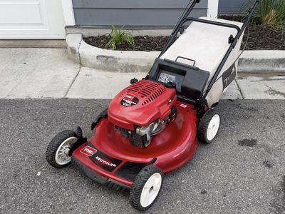 Toro Recycler Self Propelled Lawn Mower