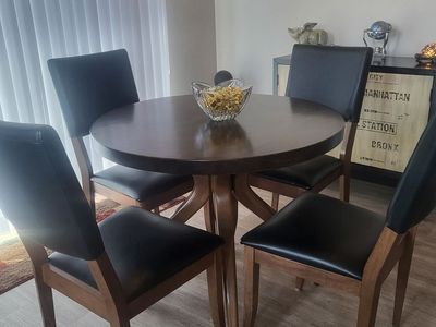 Dining set
