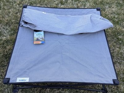 Elevated dog bed w/extra sling