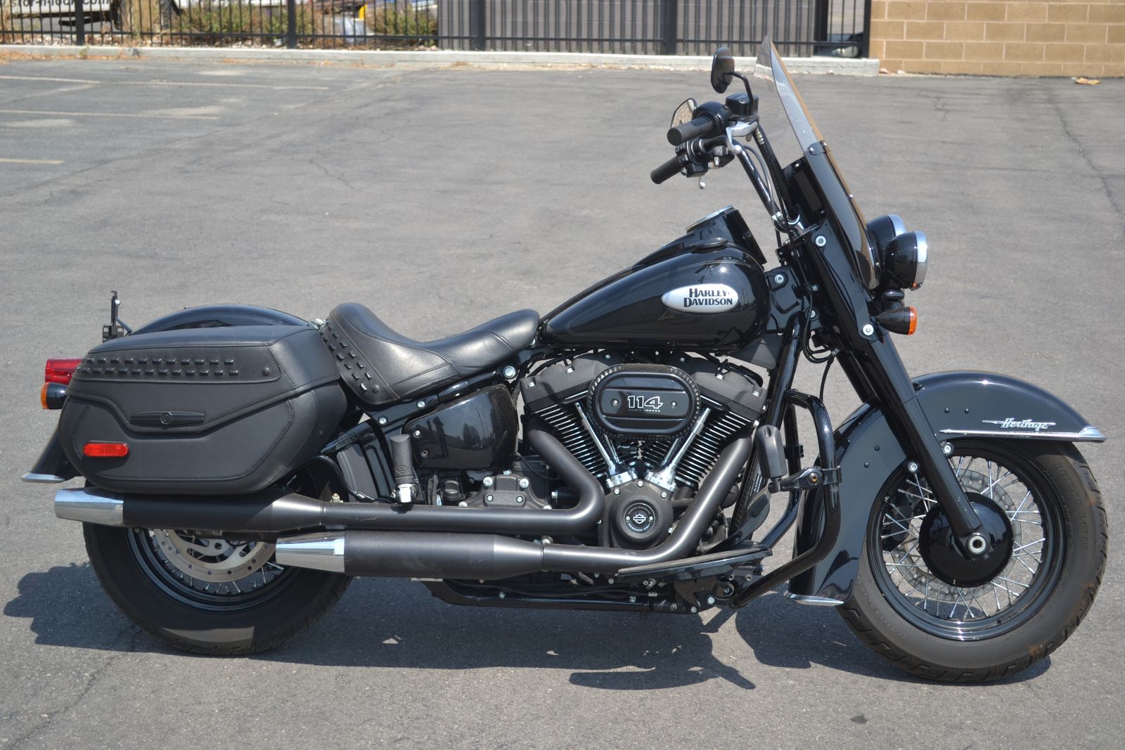 2022 Harley Davidson Heritage Classic 114 - Softail Cruiser
