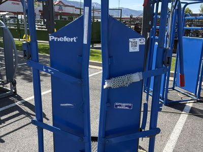 Priefert Head Catch and Stand