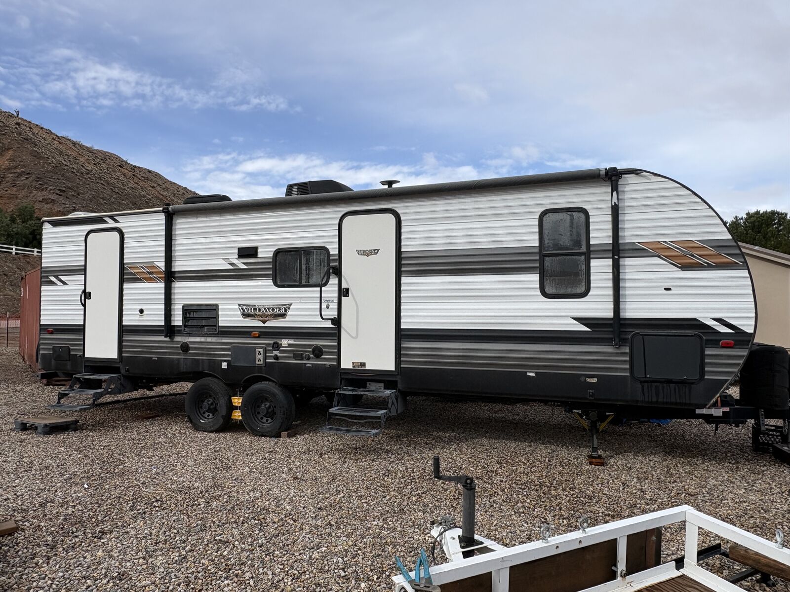 2021 Forest River Wildwood 26DBUD TRLR