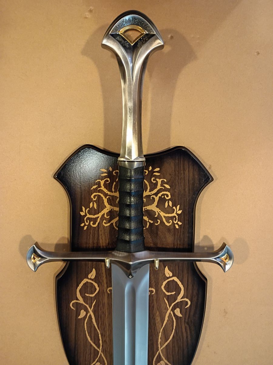 LOTR Licensed Replica: Narsil