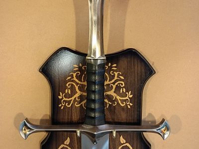 LOTR Licensed Replica: Narsil