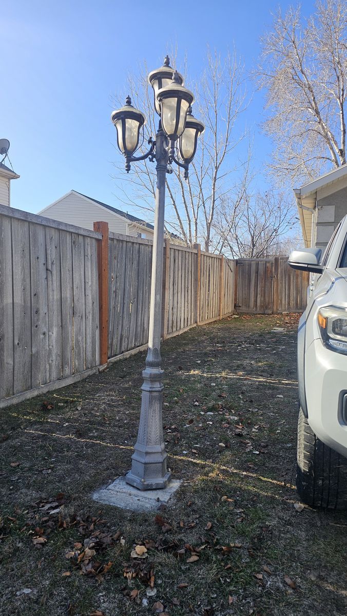 Electric Lamp Post