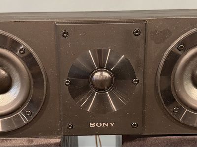 Sony wSS-CS8 center channel speaker
