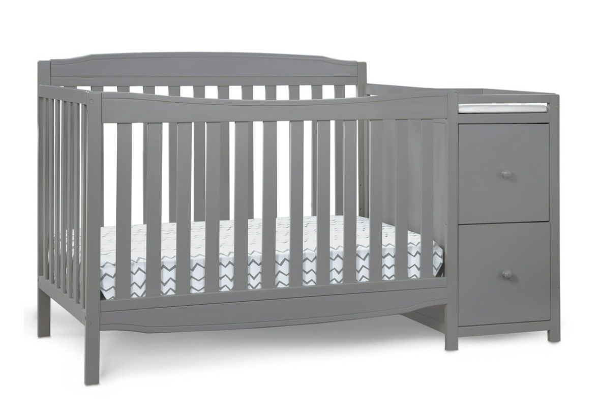 Crib with Changing Table and Drawers (Gray)